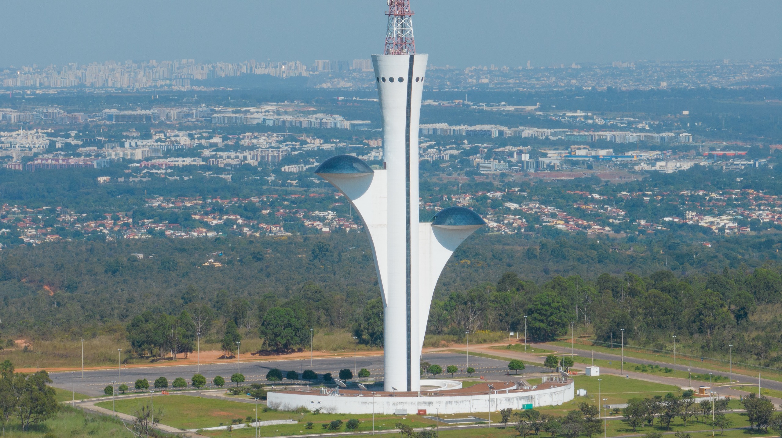 Natal Flor do Cerrado: programação na Torre de TV Digital conta com atividades gratuitas