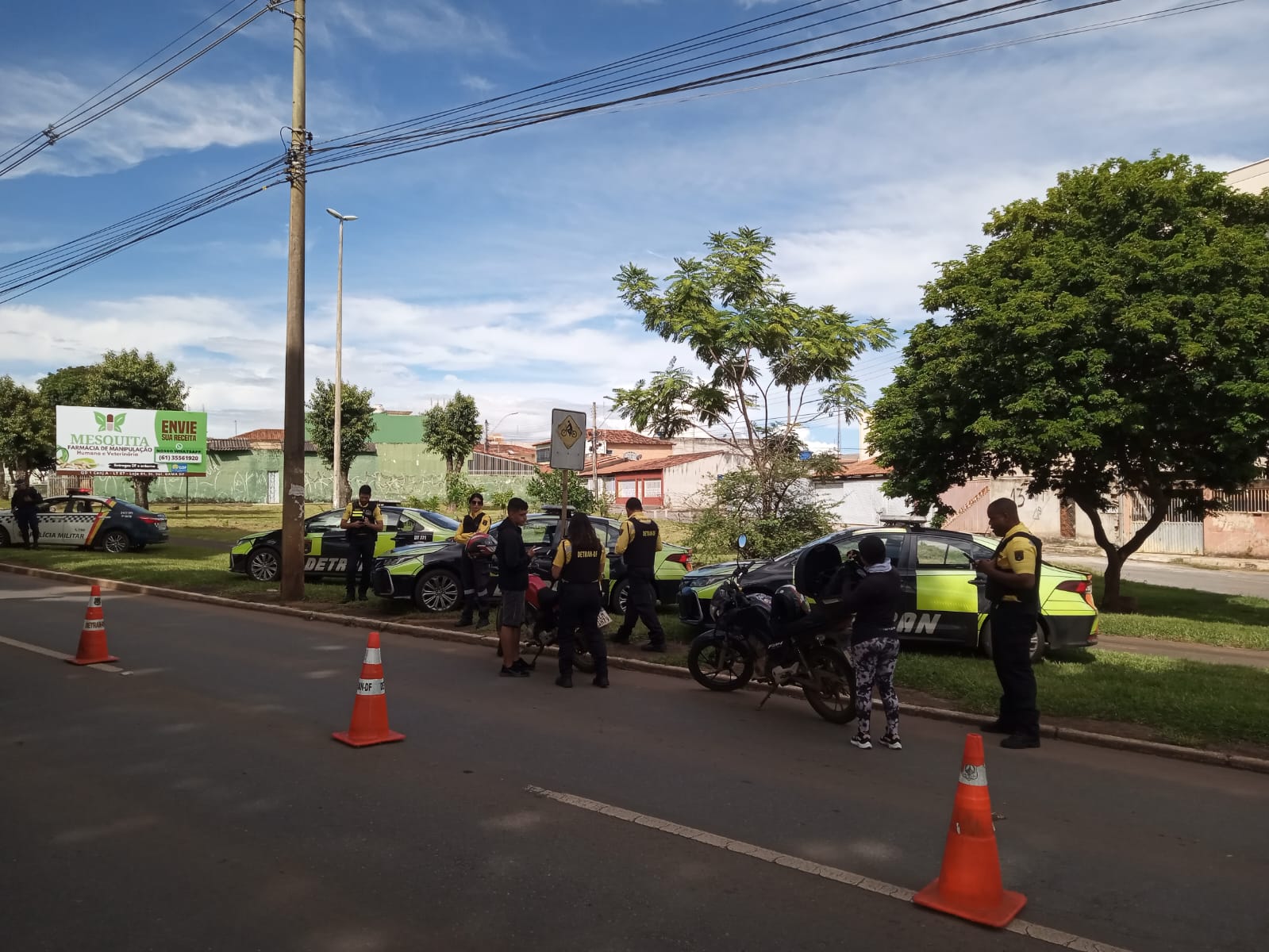 Fiscalizao ao amanhecer  destaque das aes do Detran-DF no fim de semana