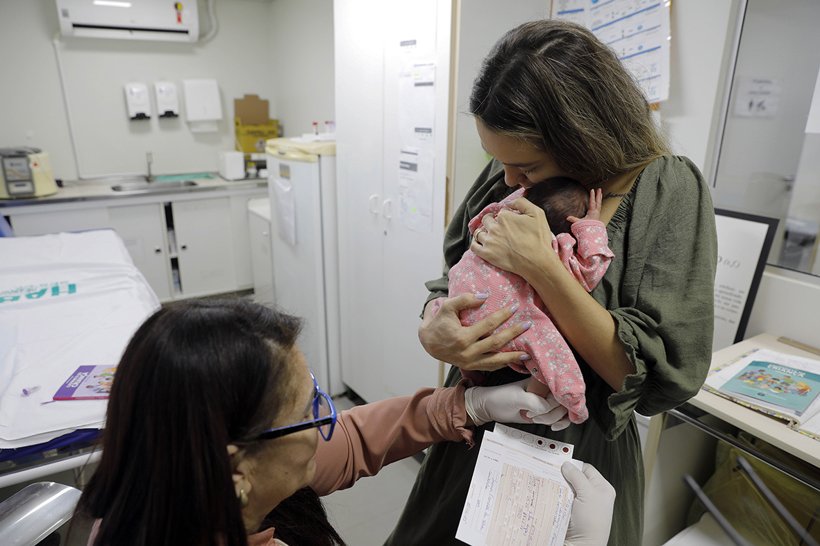 DF é pioneiro na triagem neonatal com teste do pezinho ampliado