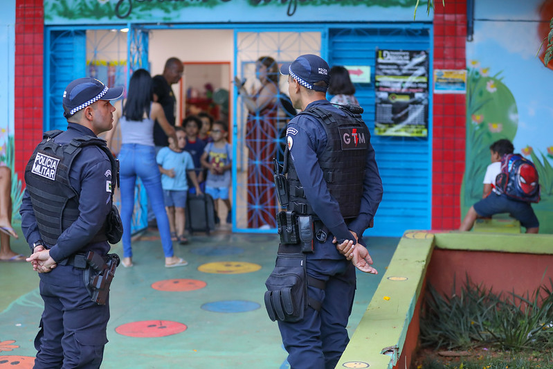 Volta às aulas na rede pública mobiliza forças de segurança do Distrito Federal