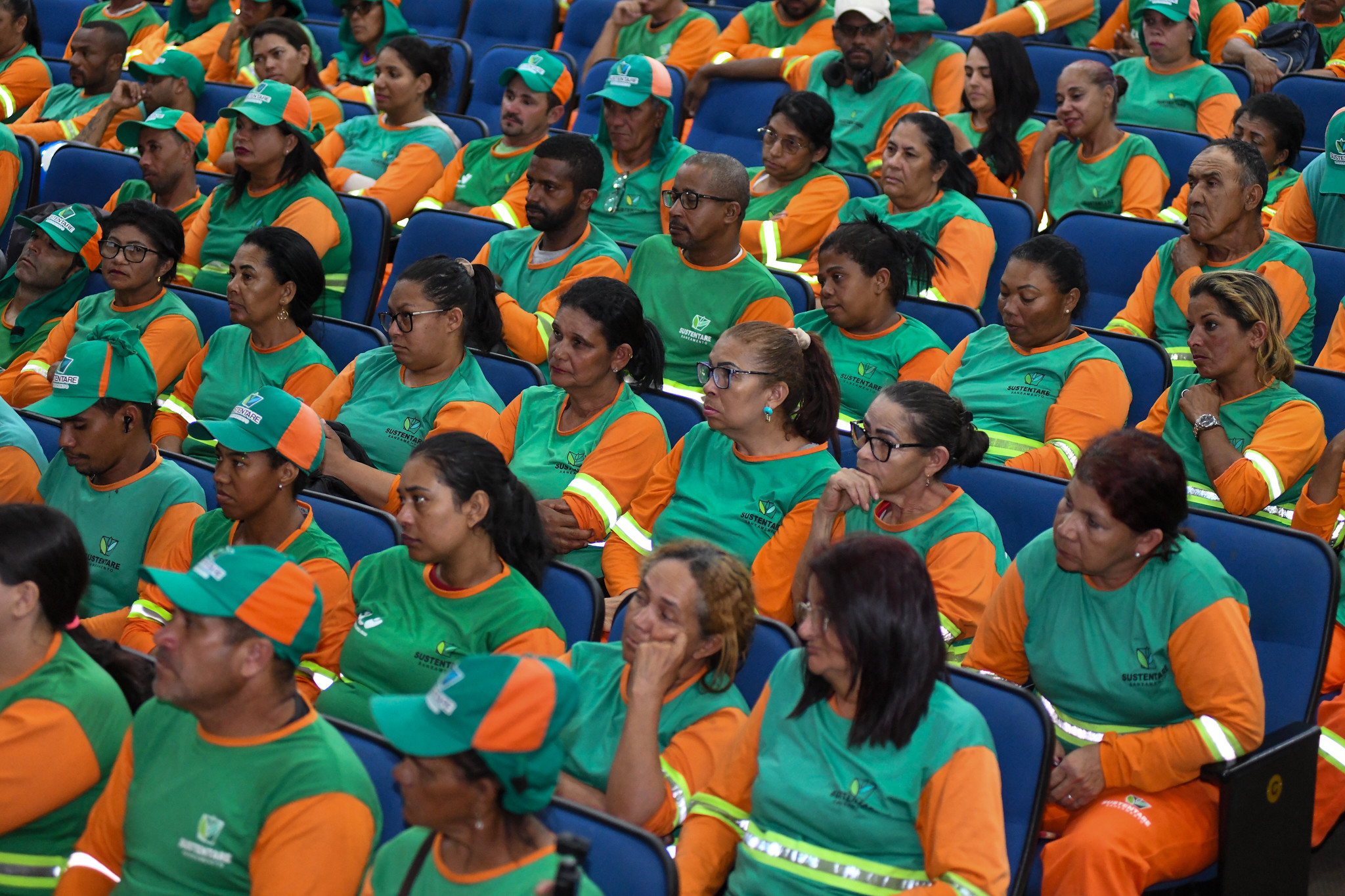 Papo Delas leva debate sobre violência contra a mulher a 300 trabalhadores da limpeza urbana