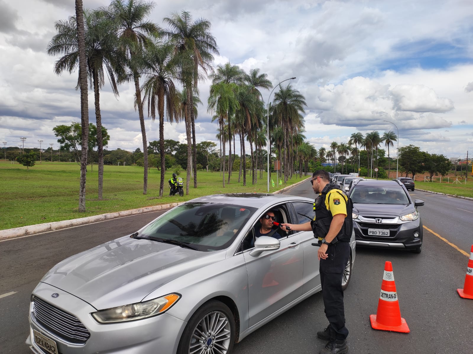 Operação Carnaval Seguro aborda 267 motoristas em São Sebastião, Taguatinga e no Parque da Cidade