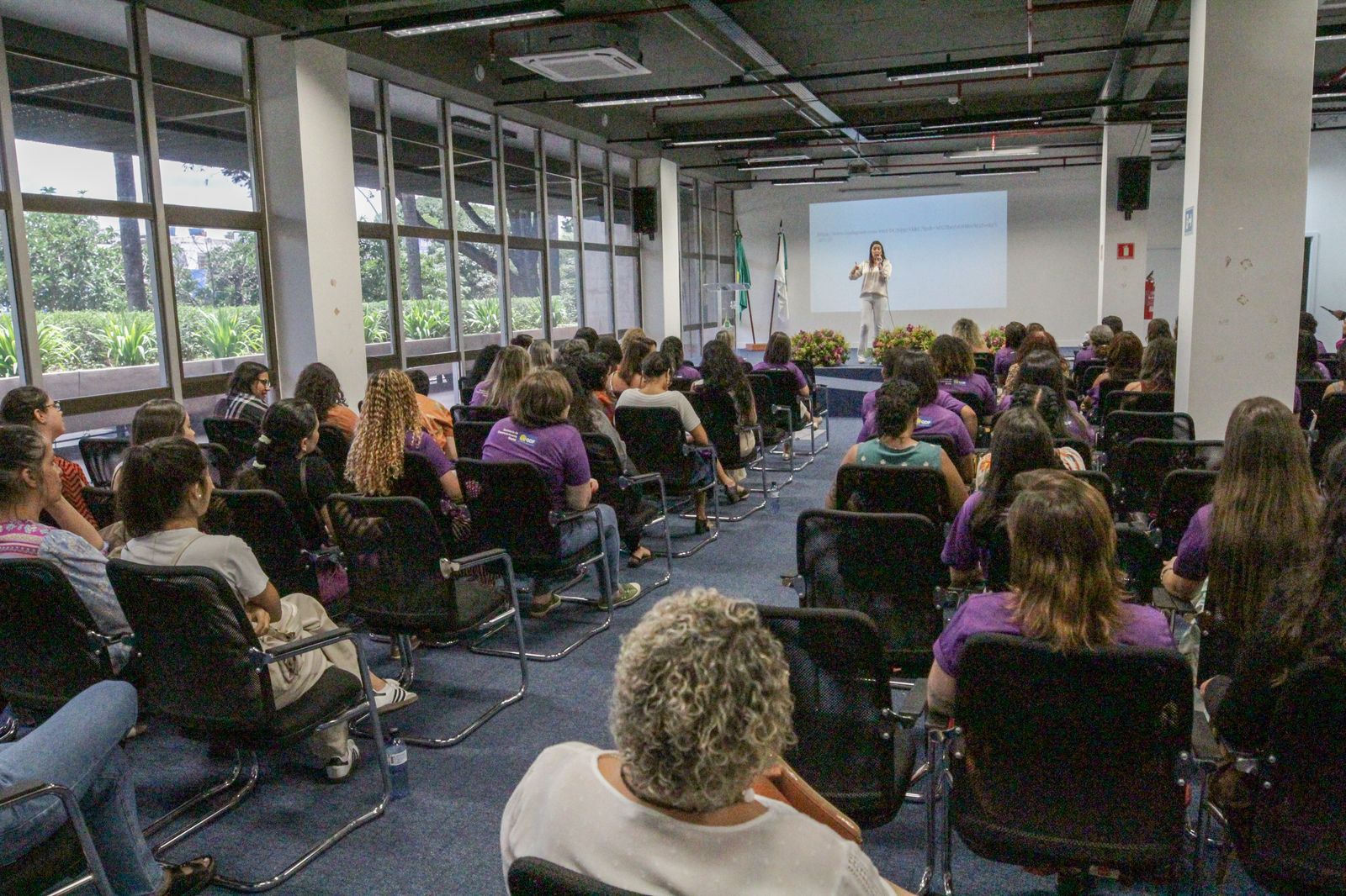 Mulheres representam 63% dos servidores da Secretaria de Desenvolvimento Social