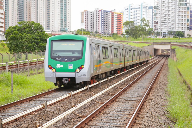 Metrô amplia horário de funcionamento nesta quinta (20)